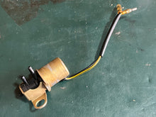 Cargar imagen en el visor de la galería, 40 50 75 90 120 150 hp Force SOLENOID 819503T6 819503A6 8195036 two stroke 1989-1999
