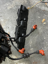 Load image into Gallery viewer, 150 175 hp Yamaha IGNITION COIL  68F-82310-01-00 BRACKET 68F-82316-00-00 two stroke HPDI 2004-2014 some 200 hp
