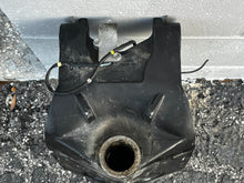 Lade das Bild in den Galerie-Viewer, DF 150 hp Suzuki SWIVEL BRACKET for 25” models 43111-96J10-0EP four stroke 2006-2016 some 175 200 hp compatibility
