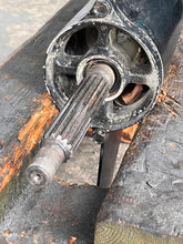 Load image into Gallery viewer, DF 90 - 70 hp Suzuki 25” LOWER UNIT 55400-87LV0-YAY gear case 55110-87L31-YAY Four Stroke 2018 2016-present - for A Motors
