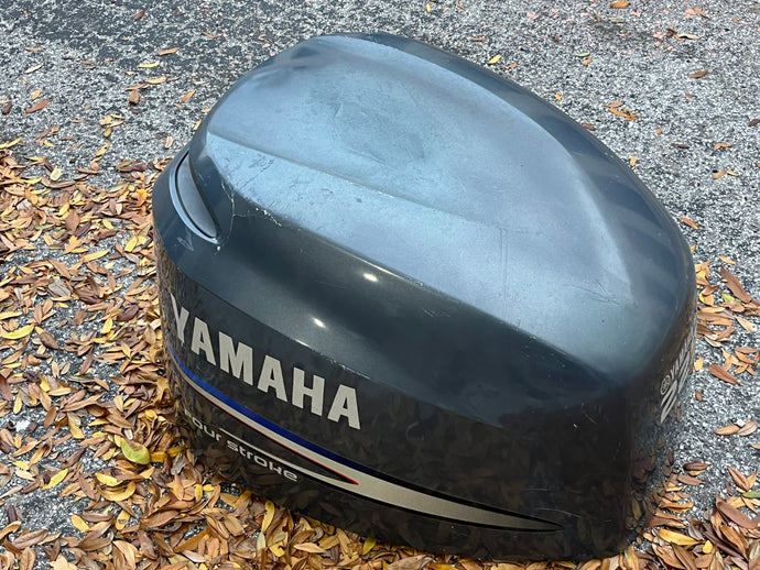 LOCAL PICK UP ONLY - f 225 200 hp Yamaha 69J-42610-00-8D TOP COWLING Engine Cover four stroke ‘02-10 (two available) - NO SHIPPING