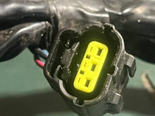 Cargar imagen en el visor de la galería, 25 30 hp Mercury EFI WIRING HARNESS 898101T52 four stroke Remote Control Models
