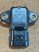 Load image into Gallery viewer, f 150 hp Yamaha 63P-82380-00-00 intake PRESSURE SENSOR 2004-2022 four stroke
