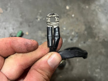 Lade das Bild in den Galerie-Viewer, CUSTOMIZED df 225 200 250 hp Suzuki WIRING HARNESS 36610-93J90 also 36610-93J91 four stroke - off 2006-07 model 2004-2011
