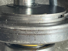 Lade das Bild in den Galerie-Viewer, 150 175 200 hp Yamaha HPDI CRANKSHAFT 68F-11411-00-00 two stroke 2000-01
