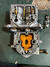 Load image into Gallery viewer, 225 200 hp Mercury CARBURETOR SET WM-47 3311-818639A12 818639A13 818639A14 two stroke 3.0 liter CLEAN - NEED NEW BOWL GASKETS
