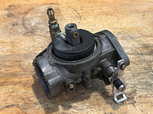 Lade das Bild in den Galerie-Viewer, 90 85 hp Force Tillotson CARBURETOR WB-100c 832061-3 two stroke NEEDS NEW GASKETS - cleaned
