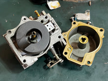 Load image into Gallery viewer, 40 50 hp Johnson Evinrude CARBURETOR SET 432439 397064 395790 398318 396140 Two Stroke 2 Cylinder 1985-1993 also 398347 398346 432982 432983 432985 432984 432437 398340
