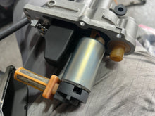 Lade das Bild in den Galerie-Viewer, 1 sold ebay oct2025——MFS50 Tohatsu 3KY101501 VAPOR SEPARATOR ASSY vst oem TESTED 40 50 hp FOUR STROKE
