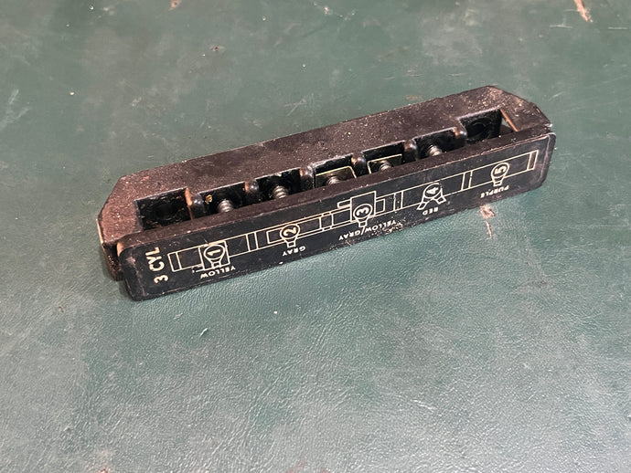 70 hp Johnson 0323730 TERMINAL BLOCK 0389503 TERMINAL BLOCK COVER 65 - 75 hp two stroke 1980-84
