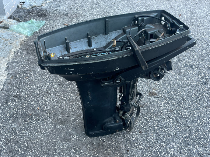 DT 25 30C hp Suzuki MIDSECTION -  DRIVE SHAFT L 52111-95D02-0ED  PILOT SHAFT 43741-96304-0ED STEERING BRACKET 43751-95D50-0E two stroke 1988-2000