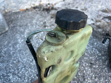 Load image into Gallery viewer, 250 hp Mercury OIL TANK 818456A1 1270-830889A4 with switch 87-856156A2 two stroke EFI 1994-1996 some compatibility 225 300 hp
