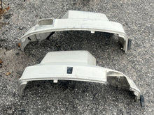 Load image into Gallery viewer, 90 115 hp Johnson Evinrude side covers 0434645 0434646 433339 433338 Two Stroke 60 degree ois 1993-2000 v4
