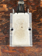 Lade das Bild in den Galerie-Viewer, 150 - 250 hp Yamaha ELECTRICAL RESISTOR 65L-85370-00-00 Two Stroke OX66 1997-2005
