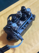 Load image into Gallery viewer, sold shopify june2025—-150 175 200 225 250 hp Yamaha 68F-81950-00-00 60V-81950-00-00 RELAY ASSY two stroke OEM 2000-2009
