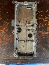 Lade das Bild in den Galerie-Viewer, f 50 hp Yamaha CYLINDER HEAD COVER 62Y-11191-01-9S 62Y-11191-00-94 four stroke 1995-2004 62Y-01 62Y-00 some 60 hp 2002-2004
