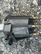 Cargar imagen en el visor de la galería, Mercruiser IGNITION DISTRIBUTOR 805185A37 805185A15 4.3 Liter Thunderbolt IV V6 Sierra 18-5471
