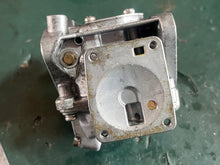 Lade das Bild in den Galerie-Viewer, 6 8 HP Yamaha CARBURETOR 6G1-14301-01-00 two stroke 1987-2002 NO FUEL PUMP
