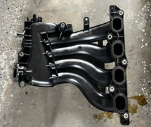 Lade das Bild in den Galerie-Viewer, sold ebay may2025——vf 90 75 hp Yamaha 6FP-13641-00-00 INTAKE MANIFOLD 2017-2022 four stroke
