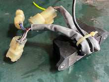 Cargar imagen en el visor de la galería, BF 135 150 HP Honda MAIN RELAY ASSY 38580-ZY6-013 four stroke 2004-up
