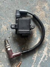 Cargar imagen en el visor de la galería, 115 hp Mercury Optimax IGNITION COIL 5-pin 879984T00 Two Stroke 3 Cylinder DFI 2008 many hps 40-250 some efi
