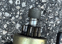 Lade das Bild in den Galerie-Viewer, 90 85 75 hp Yamaha STARTING MOTOR 688-81800-12-00 two stroke 1994-2009

