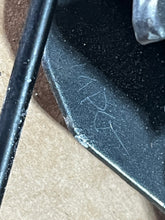 Cargar imagen en el visor de la galería, sold ebay apr2026—-DT 6 hp Suzuki TILLER HANDLE 63111-98102-0ED &amp; cover corner 63113-98120-0ED two stroke 1999 ‘92-2002
