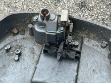 Load image into Gallery viewer, f 225 200 hp Yamaha BOTTOM COWLING ASSY 69J-42710-02-8D 69J-02 four stroke 2005-2010
