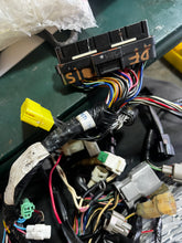 Lade das Bild in den Galerie-Viewer, DF 90 115 140 Suzuki 36610-90J80 HARNESS WIRING oem FOUR STROKE 2006-10
