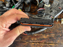 Load image into Gallery viewer, f 225 200 hp Yamaha engine WIRE HARNESS 69J-8259N-11-00 69J-82590-51-00 four stroke 2003-2005 crossover Mercury 888330A1
