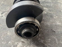 Lade das Bild in den Galerie-Viewer, 150 - 200 hp Yamaha CRANKSHAFT 6G5-11411-00-00 two stroke 1984-1989 some 220 225 hp
