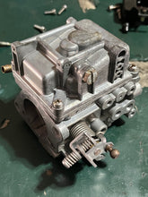 Lade das Bild in den Galerie-Viewer, f 80 hp Yamaha CARBURETOR 2 67G-14902-10-00 Four Stroke 1999-2002
