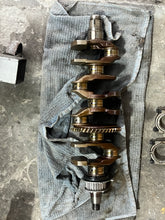 Load image into Gallery viewer, f 150 hp Yamaha CRANKSHAFT 63P-11410-03-00 four stroke 2011-2015 crank
