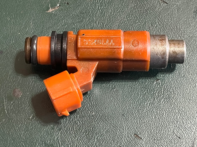 DF 140 115 hp Suzuki FUEL INJECTOR INP771 771025G 15710-65D00 four stroke 2002-2011 some 90 & 100 compatibility CLEANED