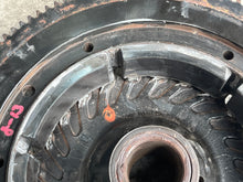 Lade das Bild in den Galerie-Viewer, 225 200 hp Johnson Evinrude FLYWHEEL 0583970 two stroke v6
