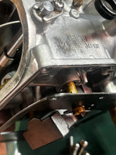 Load image into Gallery viewer, 115 hp Yamaha CARBURETOR SET 6E503 two stroke v4 6E5-14301-03-00 6E5-14302-03-00
