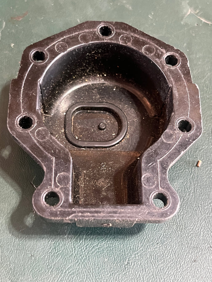 25 30 hp Johnson Evinrude carb FLOAT CHAMBER 333116 0398068 two stroke some compatibility 6 8 9.9 15 20 1986-1993