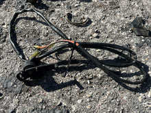 Cargar imagen en el visor de la galería, 115 130 hp Yamaha TRIM SENDER 6R3-83672-01-00 two stroke 1989-1996 also 150 175 200 225 hp
