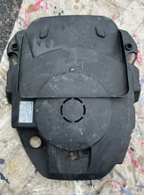 Cargar imagen en el visor de la galería, 200 225 hp Mercury Yamaha 69J-81337-00-00 FLYWHEEL COVER four stroke 2002-10 yamamerc
