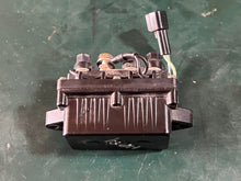 Cargar imagen en el visor de la galería, 200 175 150 Yamaha HPDI 68F-81950-00-00 RELAY ASSY two stroke OEM
