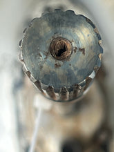 Cargar imagen en el visor de la galería, BF 90 75 hp Honda GEAR CASE ASSY 20” 41100-ZW1-003ZA four stroke 1997 pressure-tested
