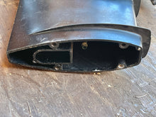 Load image into Gallery viewer, 25 20 hp Mercury 20” long MIDSECTION with SWIVEL 822237A1 97544A5 DRIVESHAFT HOUSING 9098T5 PLATE 99702A7 two stroke
