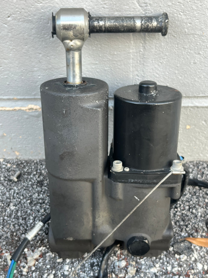 30 25 hp Evinrude E -tec POWER TRIM PUMP hydraulic 5009035 5007774 Two Stroke 2017 2010-up some 15 40 50 60 hp