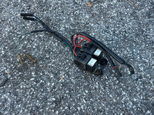 Load image into Gallery viewer, 250 225 hp Mercury TRIM HARNESS 826802A2 two stroke EFI 1994-1996
