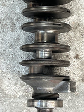 Lade das Bild in den Galerie-Viewer, sold ebay nov2025—-150 - 200 hp Yamaha CRANKSHAFT 6G5-11411-00-00 two stroke 1984-2000 some 220 225 hp
