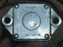 Lade das Bild in den Galerie-Viewer, 85 hp Force F460917 Starter RELAY two stroke Mercury 25 - 140 hp compatible
