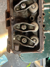 Load image into Gallery viewer, sold ebay aug2025——5.0 5.7 Liter OMC 1989 cylinder head #2 3853852 985431 Valve Cover 0986748 volvo
