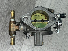 Lade das Bild in den Galerie-Viewer, 90 85 hp Force Tillotson CARBURETOR WB-100c 832061-3 two stroke NEEDS NEW GASKETS - cleaned
