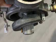 Lade das Bild in den Galerie-Viewer, 90 85 hp Force Tillotson CARBURETOR WB-100c 832061-3 two stroke NEEDS NEW GASKETS - cleaned
