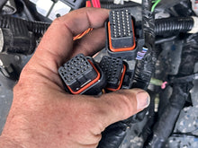 Lade das Bild in den Galerie-Viewer, f 250 hp Yamaha engine WIRE HARNESS 6P2-82590-31-00 four stroke 2008-2010 3.3 Liter some 225 hp compatibility
